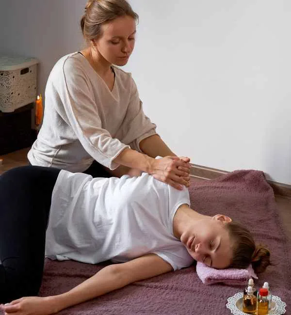 Reiki healing session — Miss Violet, certified Reiki practitioner Los Angeles